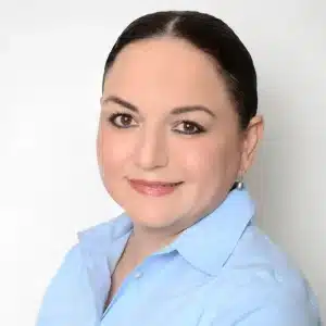 Carolina Cuadra, Paralegal